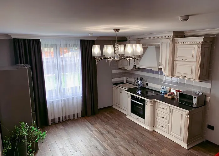 Hostynnyy Dvir Apartament Hotel & Spa